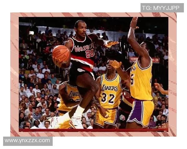 风城篮球明星的崛起与挑战：从街头到职业赛场的传奇之路